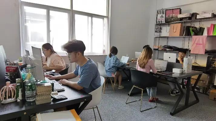 Shenzhen In-Color Printing & Packaging Co., Ltd.