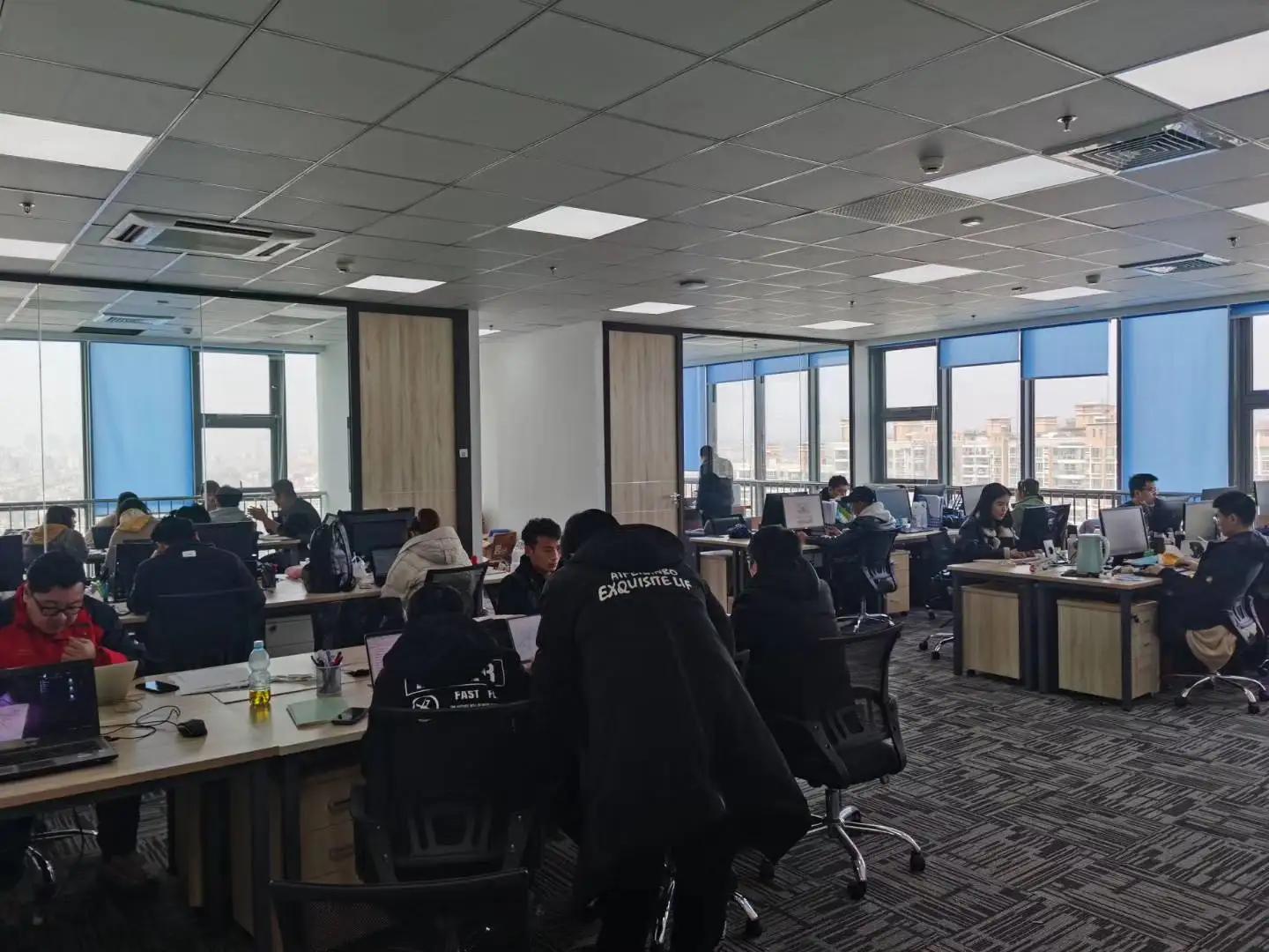 Nanjing Yosta Textile Technology Co., Ltd.