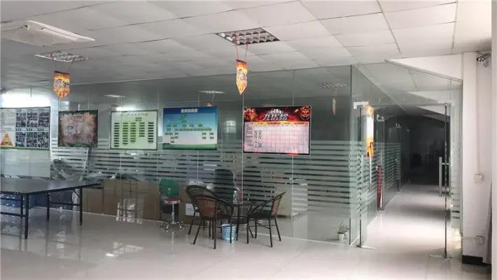 Guangzhou Colorful Bag Co., Ltd.