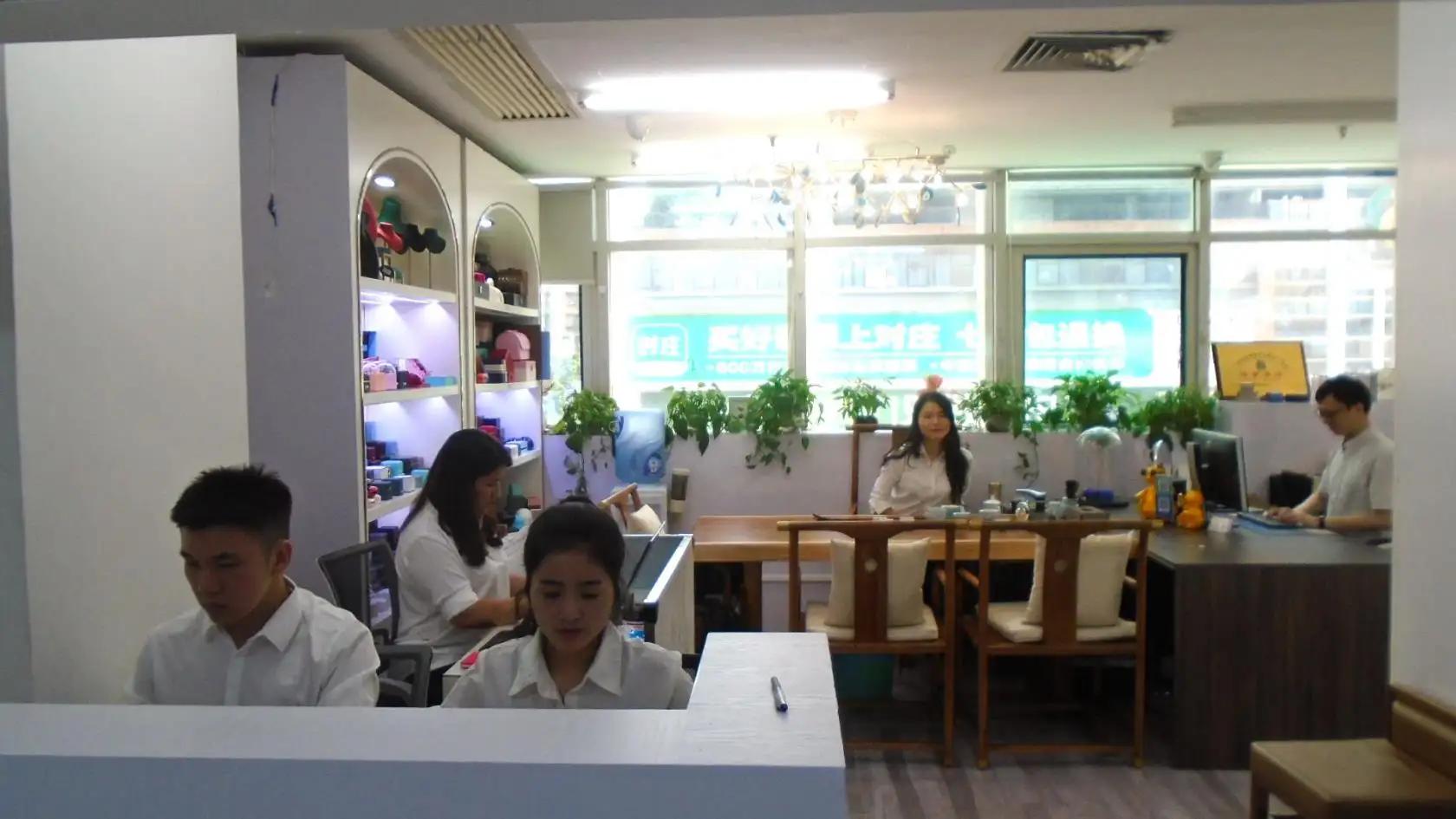 Guangzhou Zebo Jewelry Packaging Co., Ltd.