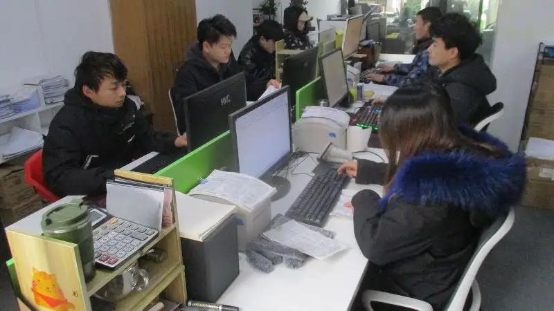 Yiwu Dingyu Household Articles Co., Ltd.