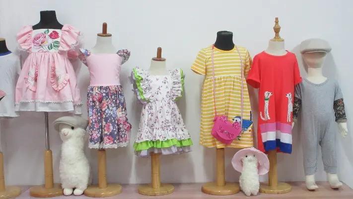 Yiwu Rongnuo Clothing Factory