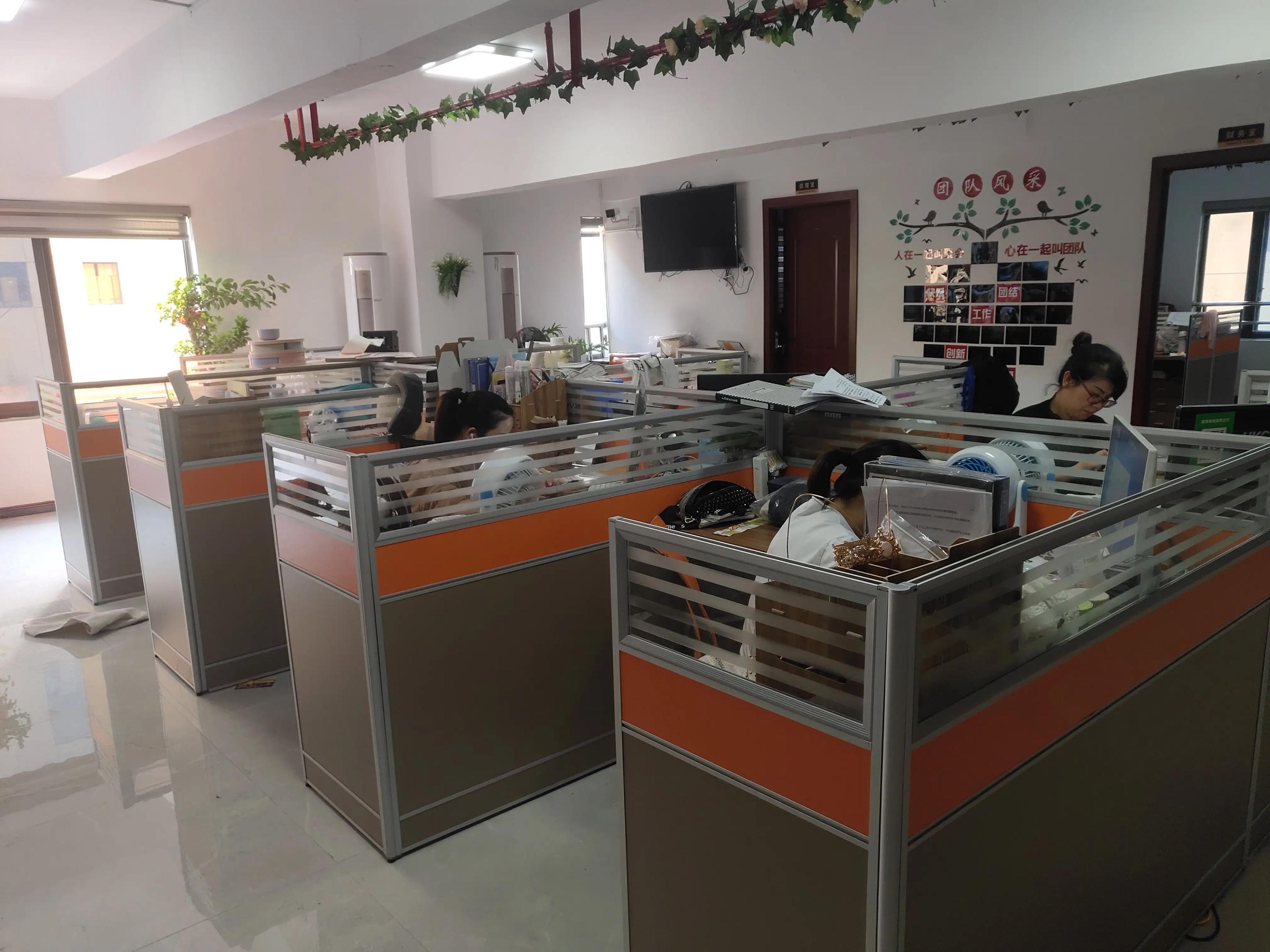 Wenzhou Shuaigeer Crafts Co., Ltd.