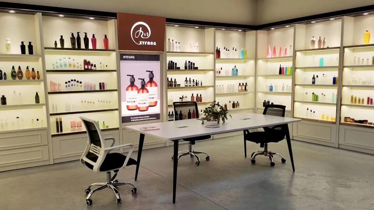 Guangzhou Xuyifang Packaging Materials Co., Ltd.