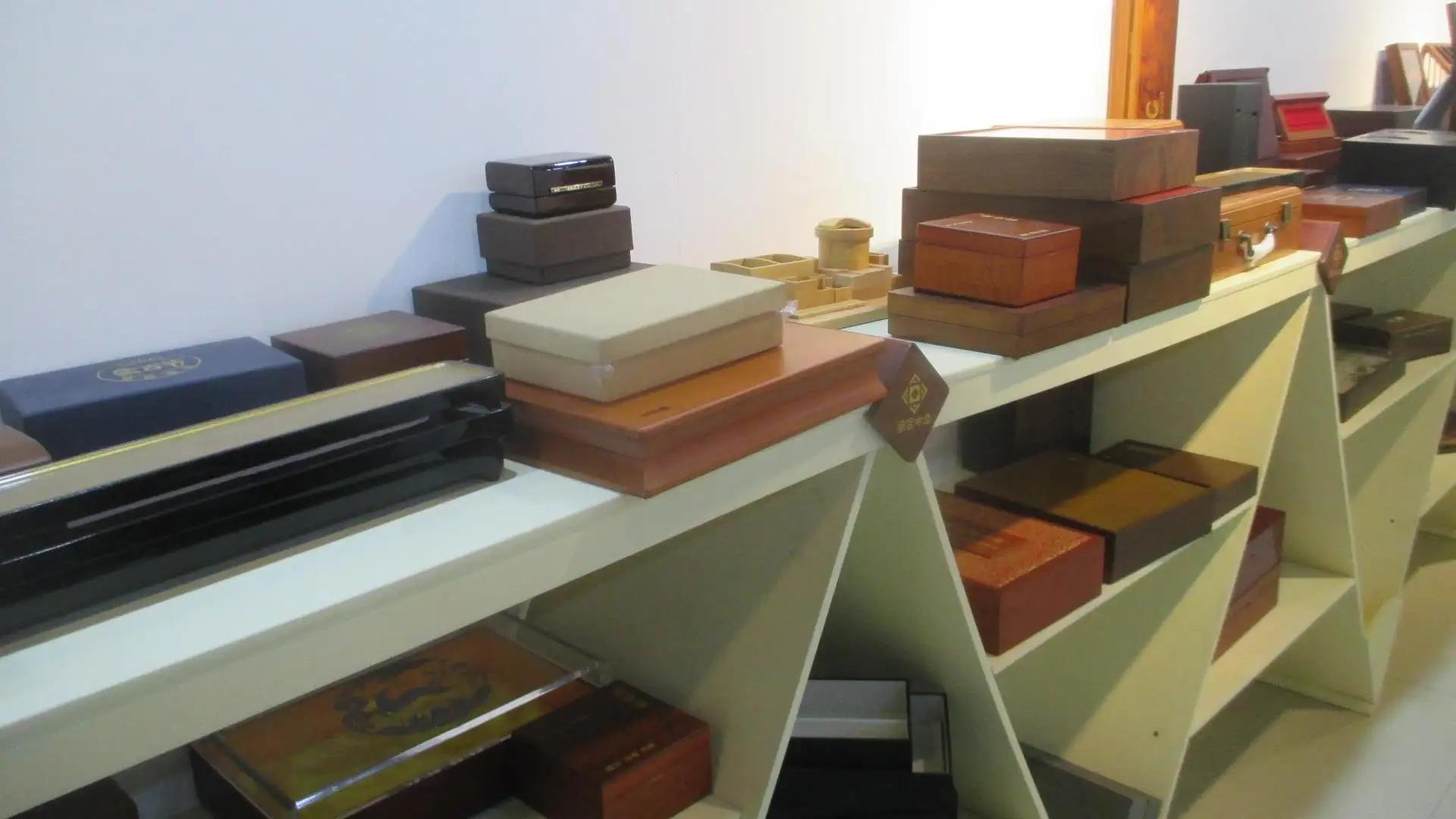 Dongguan Zhihe Wood Packaging Co., Ltd.
