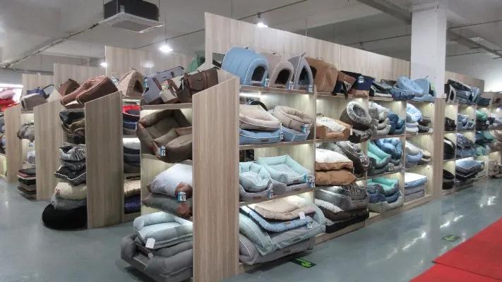 Hangzhou Rena Pet Products Co., Ltd.