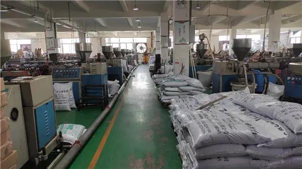 Ling Yue Long (Xiamen) Plastic Co., Ltd.