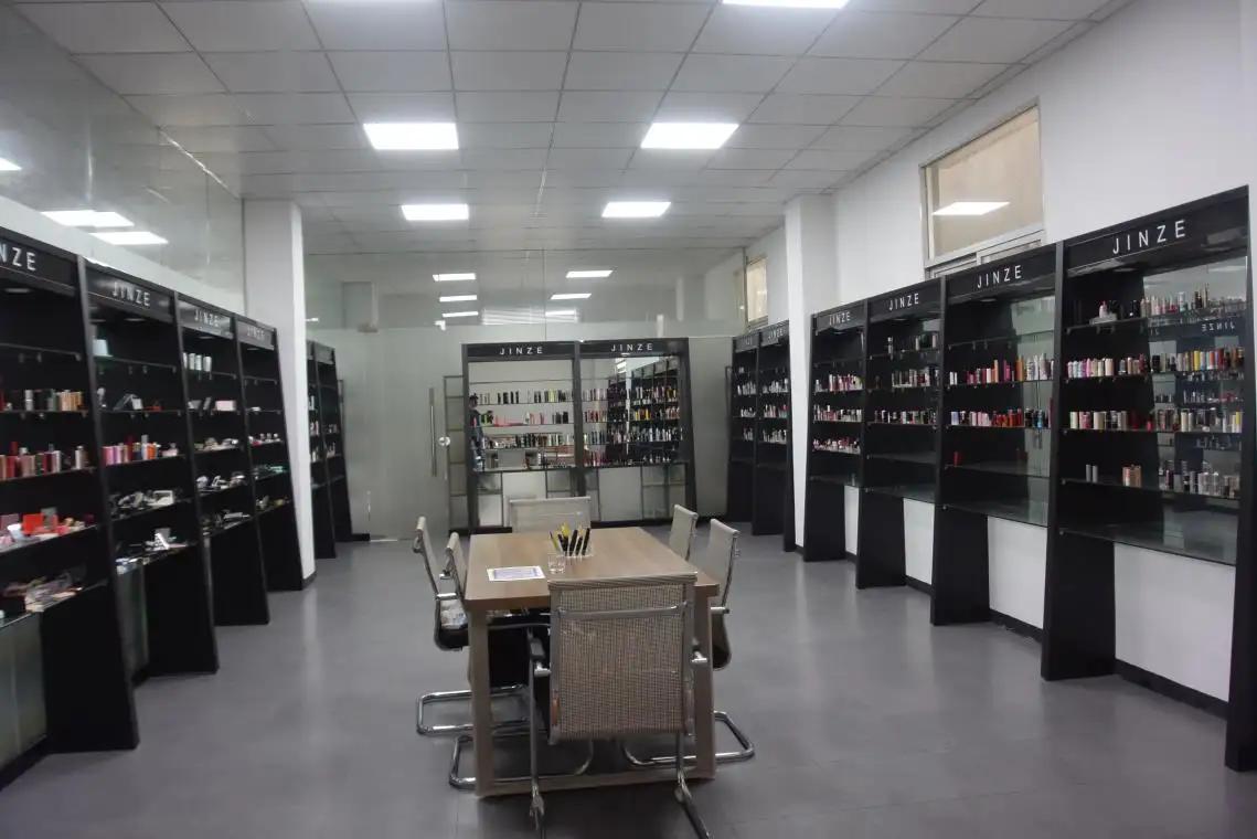 Shantou Jinze Plastics Co., Ltd.