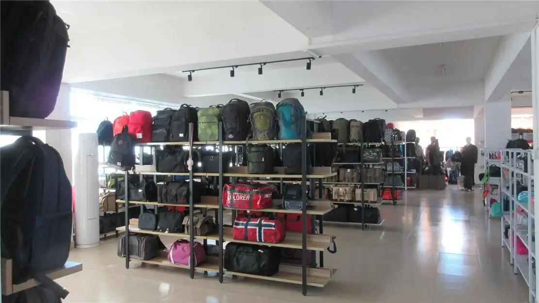 Quanzhou Redheart Bags Co., Ltd.