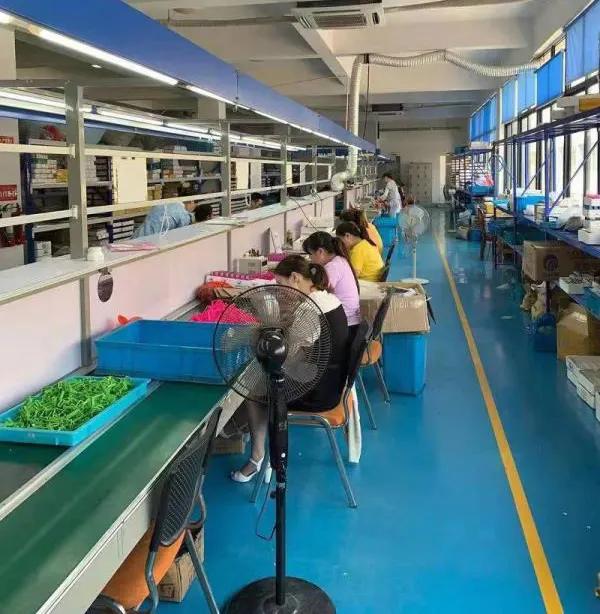 Yiwu Chuhao Trading Co., Ltd.