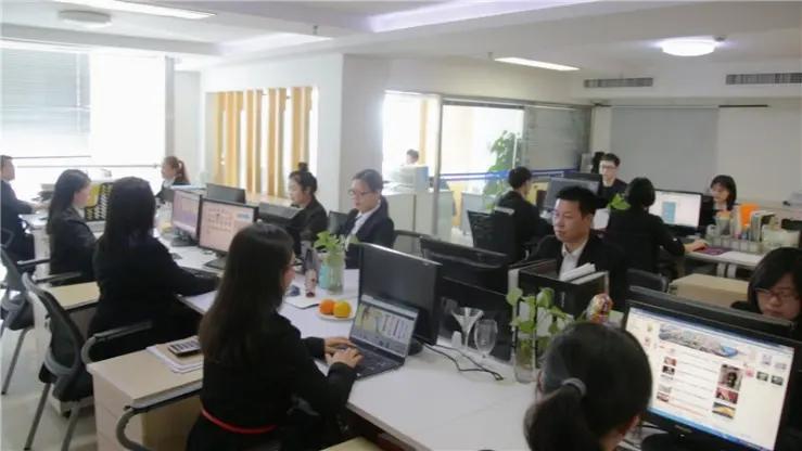 Xiamen Charmlite Trading Co., Ltd.