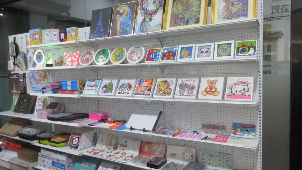 Yiwu Vancy Arts And Crafts Co., Ltd.