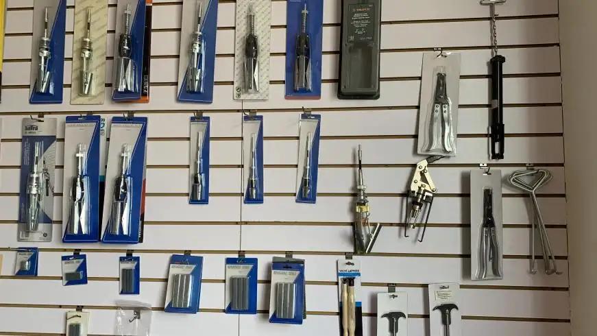 Ningbo Yinzhou Fengjie Tools Co., Ltd.