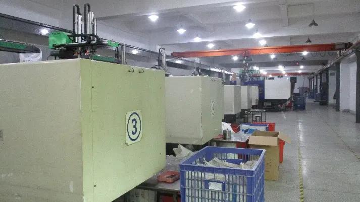 Shantou Jinbao Plastic Industry Co., Ltd.