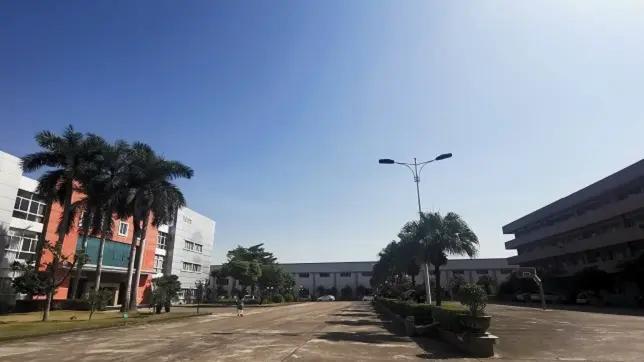 Foshan Ais Living Furniture Co., Ltd.