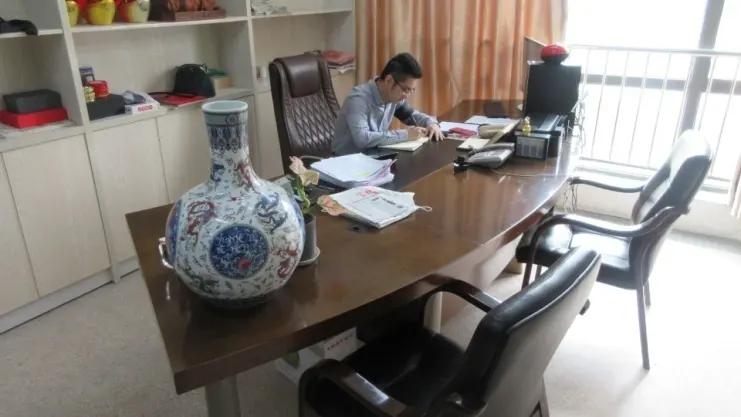 Hangzhou Tianlong Handbag Co., Ltd.