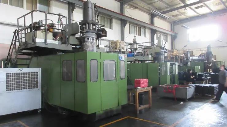Haining Huajin Plastics Co., Ltd.
