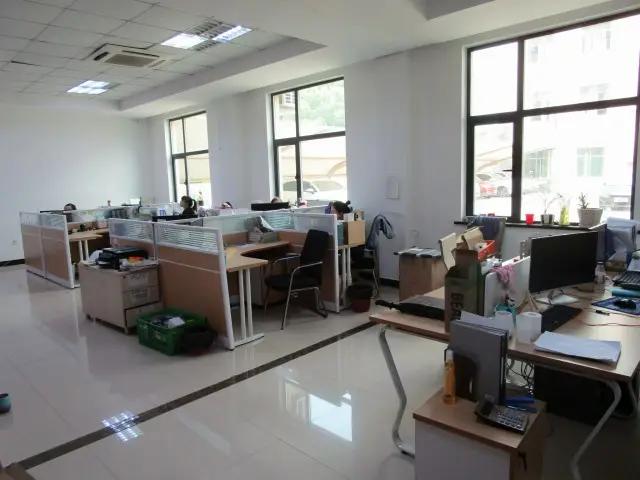 Zhejiang Upriver Industry & Trade Co., Ltd.