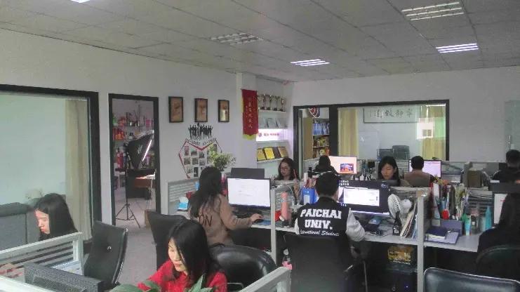 Shantou Weiyi Packaging Co., Ltd.