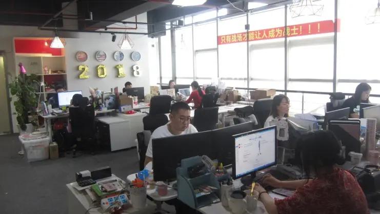 Ningbo Yr Arts & Crafts Co., Ltd.