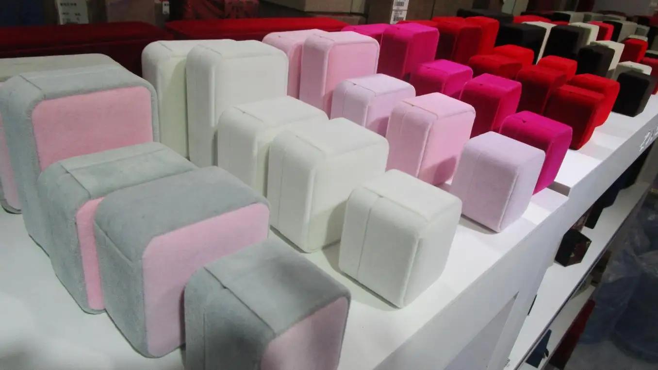 Guangzhou Ta Mingren Packaging Product Co., Ltd.