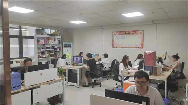 Xiamen Xinlongqiao Industry And Trade Co., Ltd.