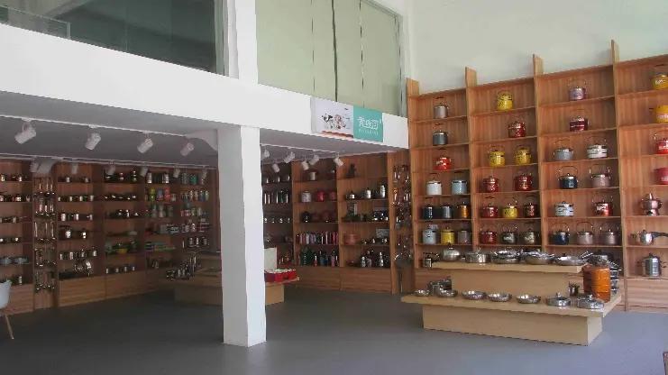 Chaozhou Chaoan Caitang Huanghe Hardware Manufacturer