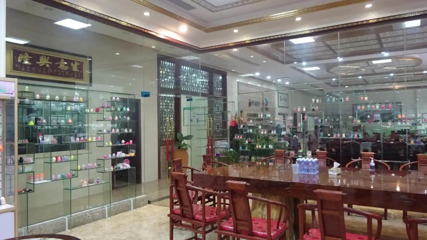 Yally Cosmetics Industrial (huizhou) Co., Ltd.