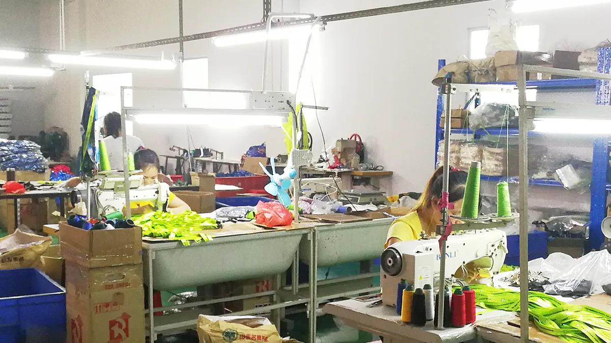 Dongguan Shinyfans Gift Co., Ltd.