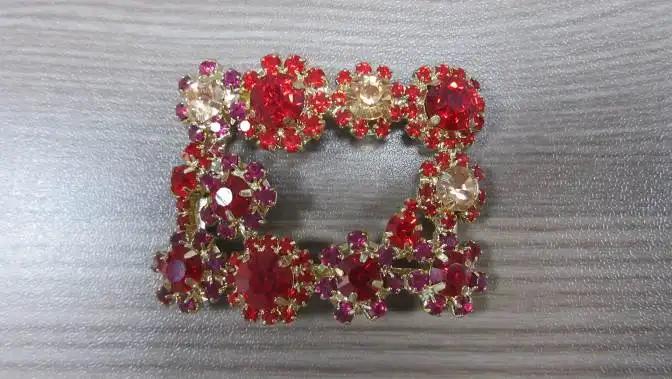 Yiwu Renqing Ornament Co., Ltd.