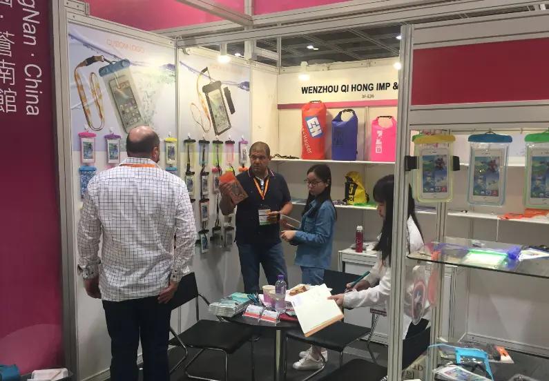 Wenzhou Qi Hong Imp. & Exp. Co., Ltd.
