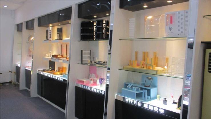 GuangDong Yuefeng Display Products Co., Ltd.