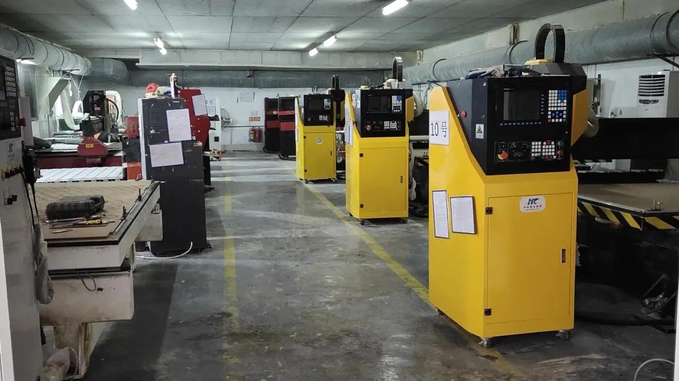 Shenzhen Xiongyihua Plastic Insulation Ltd.
