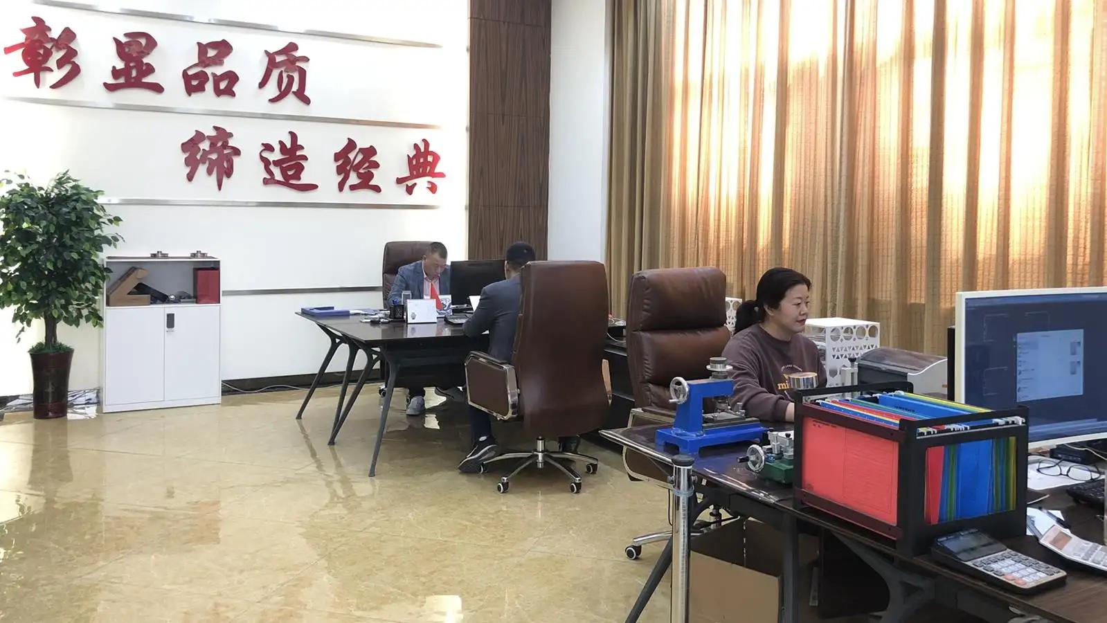 Luoyang Yiteng Office Furniture Co., Ltd.
