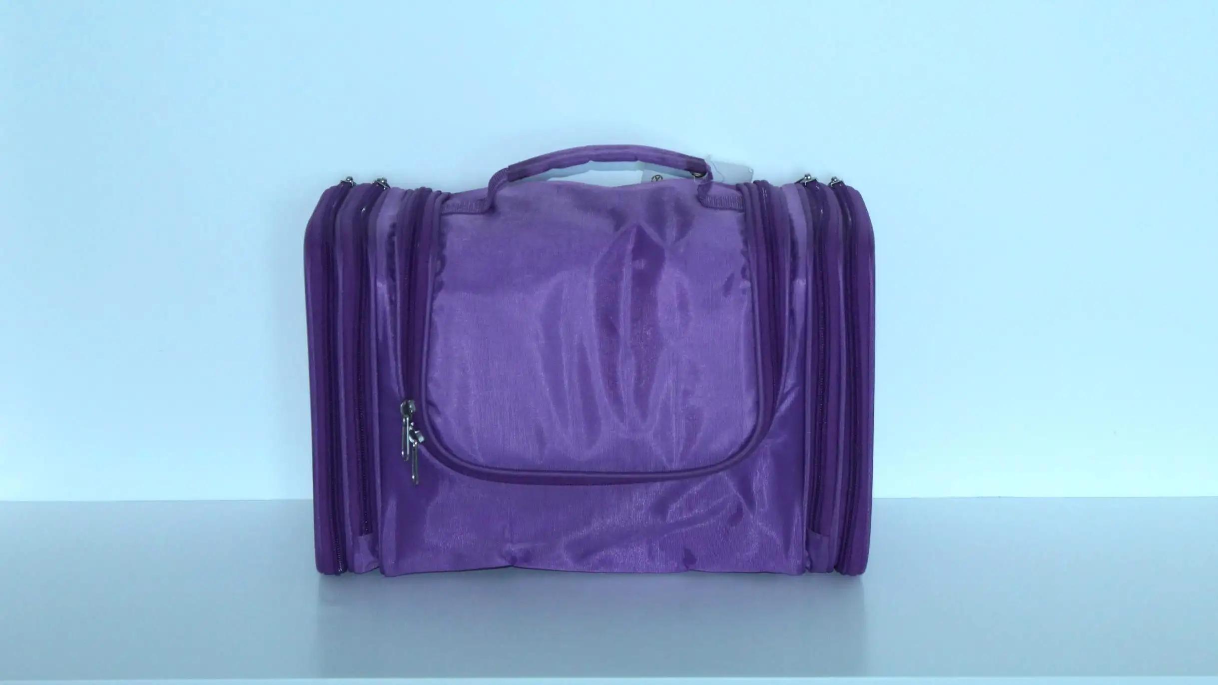 Shenzhen Hexin Handbag Co., Ltd.