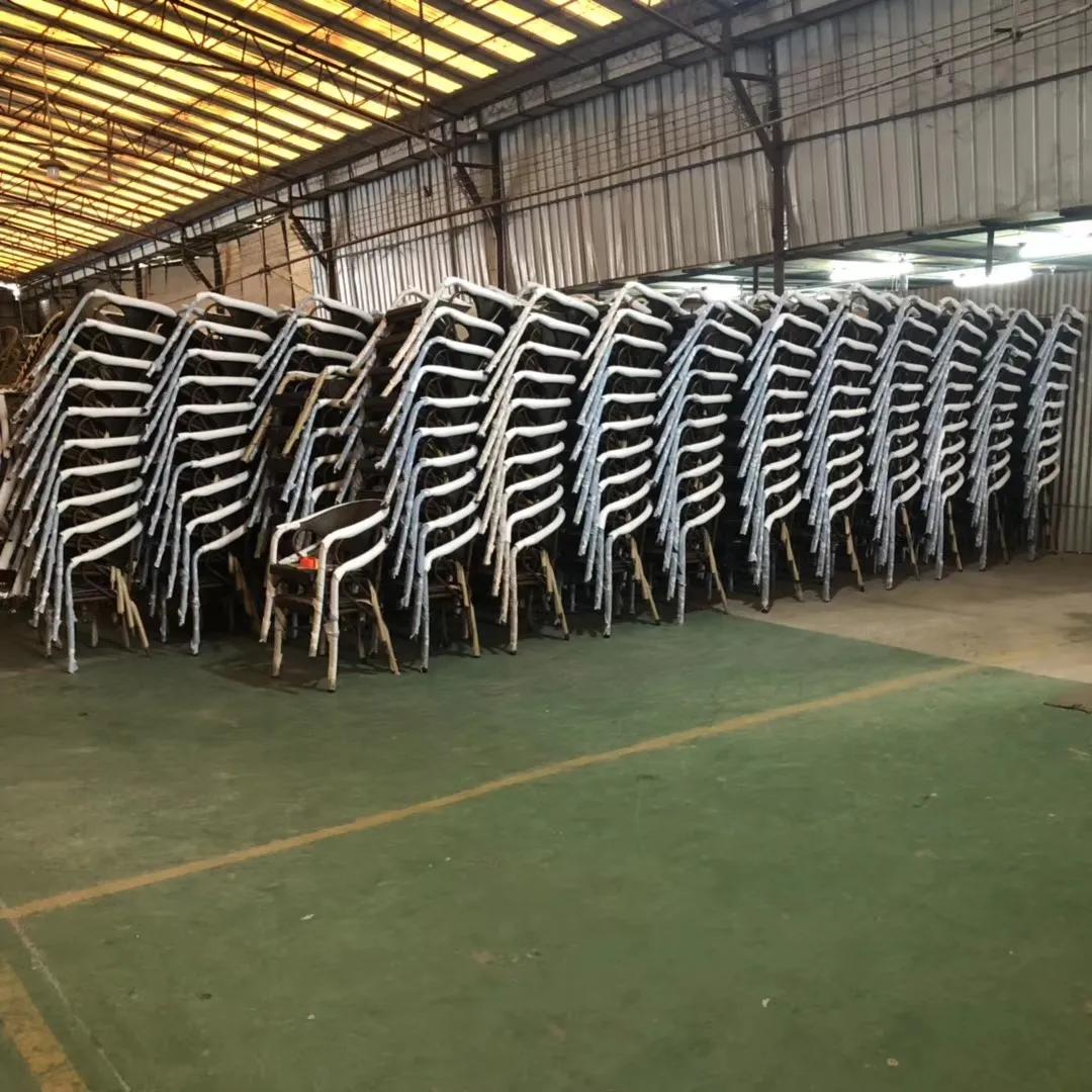 Supplier