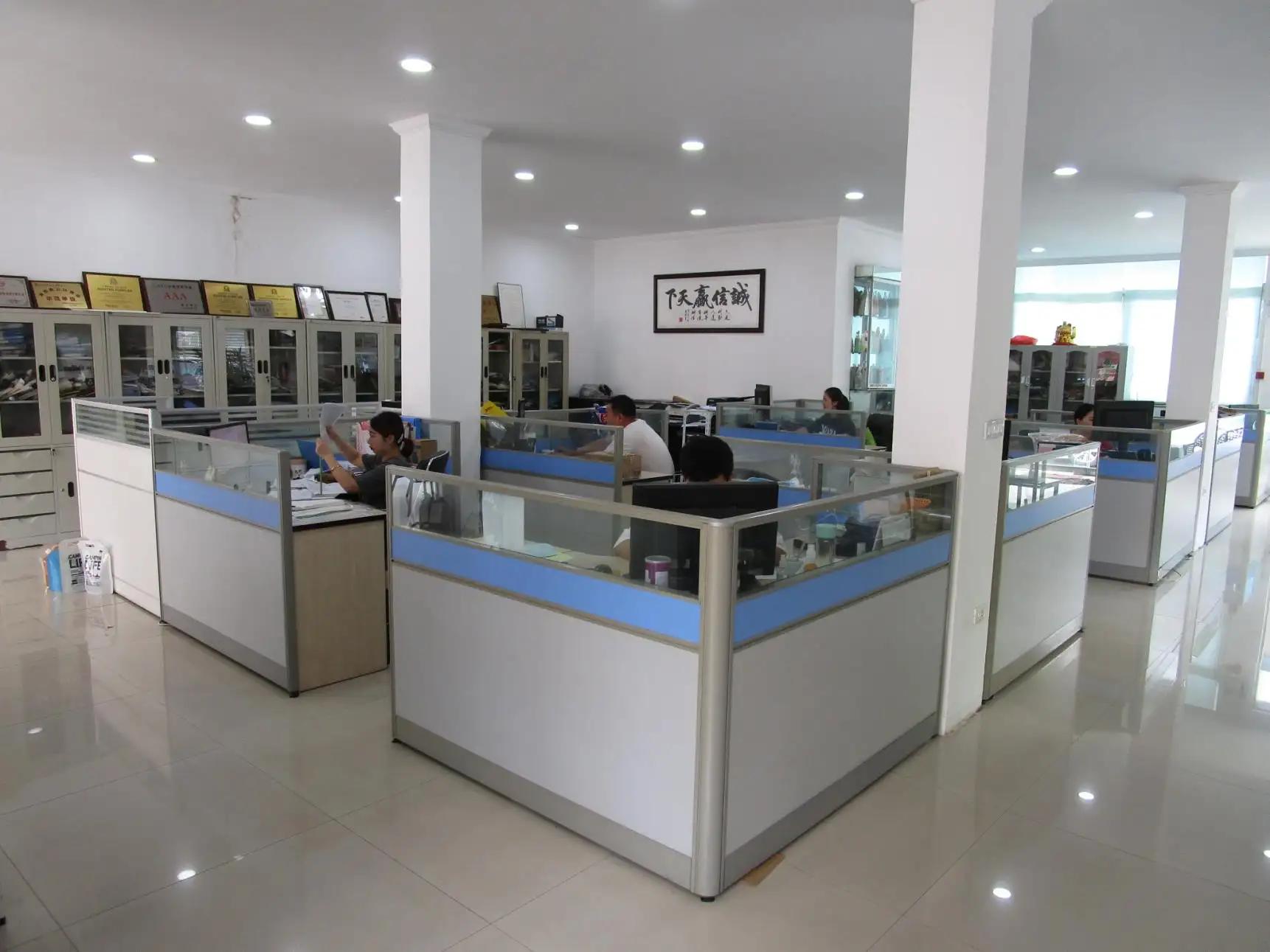Wenzhou Huadong Package Co., Ltd.