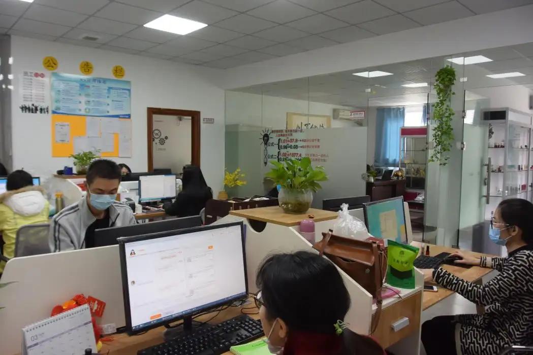 Shantou Yueshunxing Plastic Products Co., Ltd.