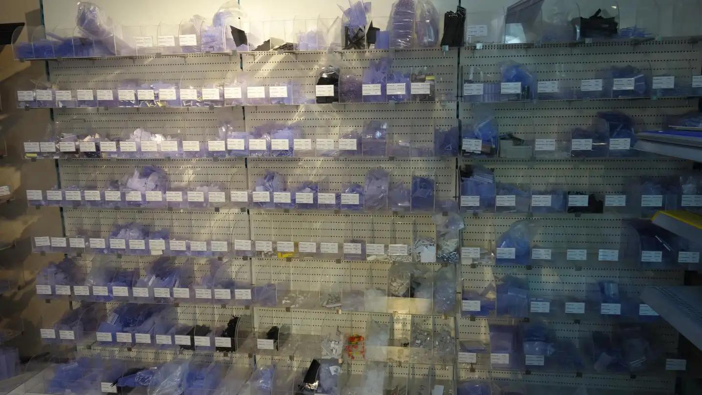 Jiashan Eastern Display Plastic Plant