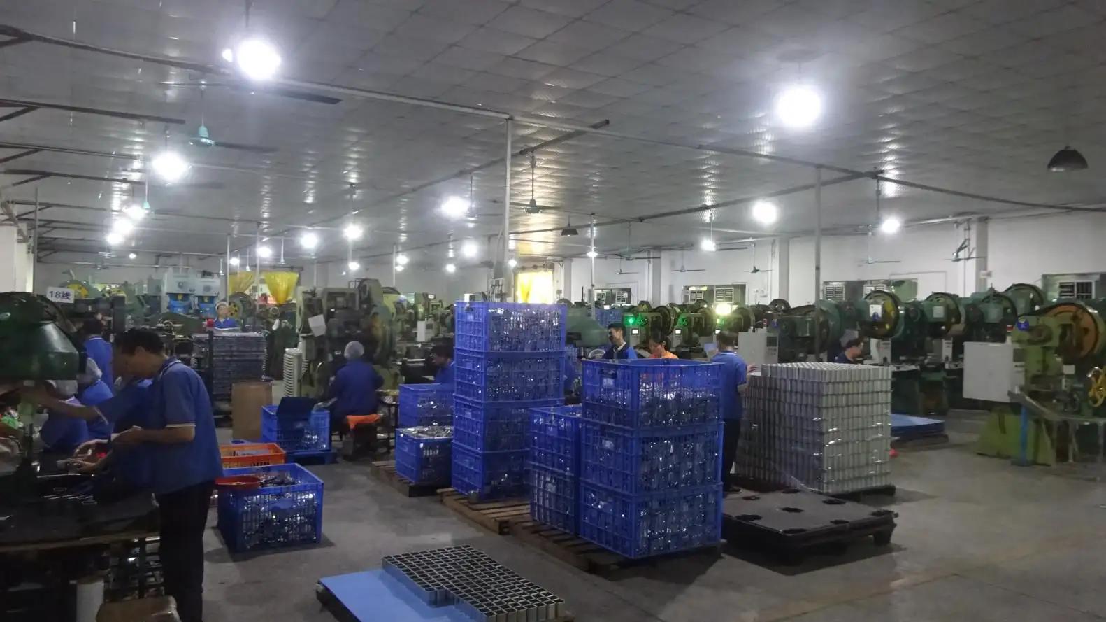 Dongguan Shenglian Tins Products Co., Ltd.