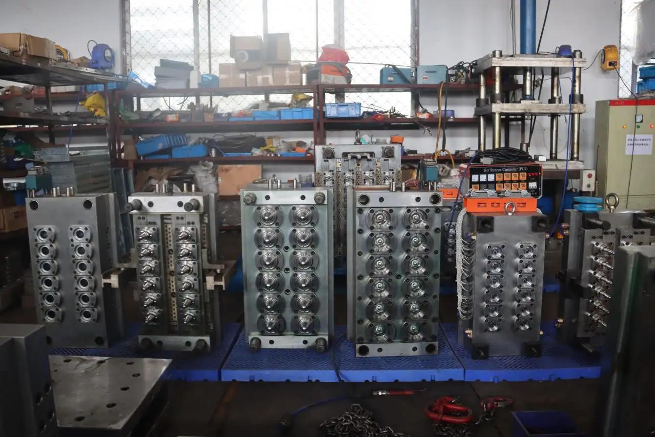 Taizhou Huangyan Yuanzheng Machinery Co., Ltd.