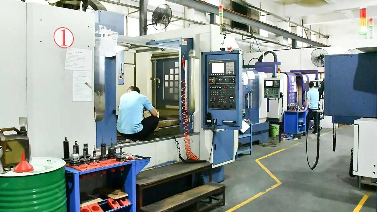 Shenzhen Alpine Mold Engineering Factory