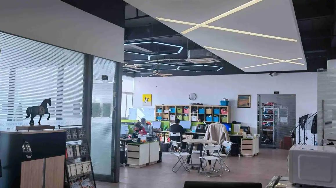 Ningbo Travelkin Imp & Exp Co., Ltd.