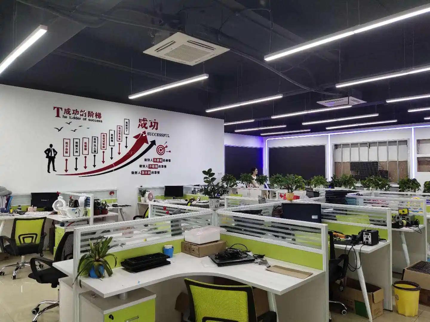 Guangzhou Ceyew Garment Accessories Co., Ltd.
