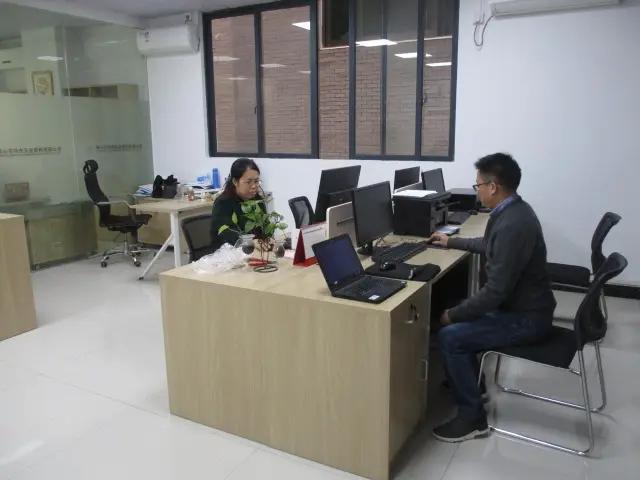 Foshan Mogel Hardware And Plastic Co., Ltd.