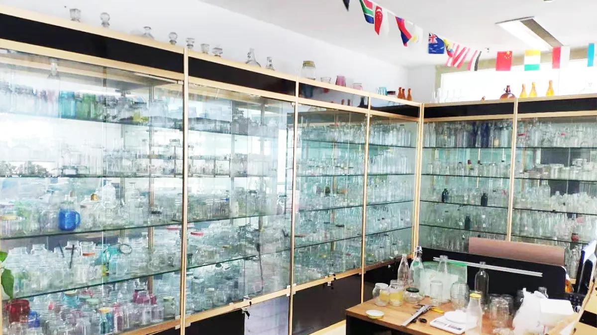 Xuzhou Huajing Glass Products Co Ltd.