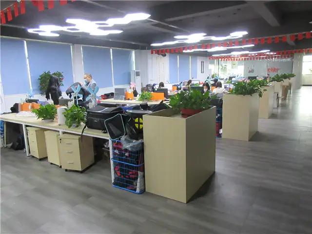 Quanzhou Chaumet Bags Co., Ltd.
