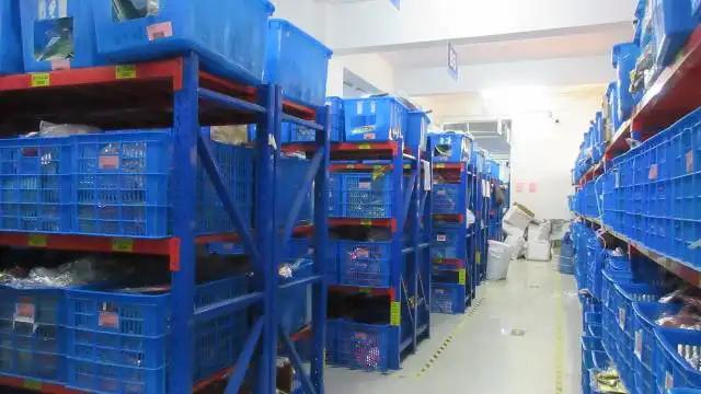 Yiwu Huanteng Jubilant Commodity Co., Ltd.