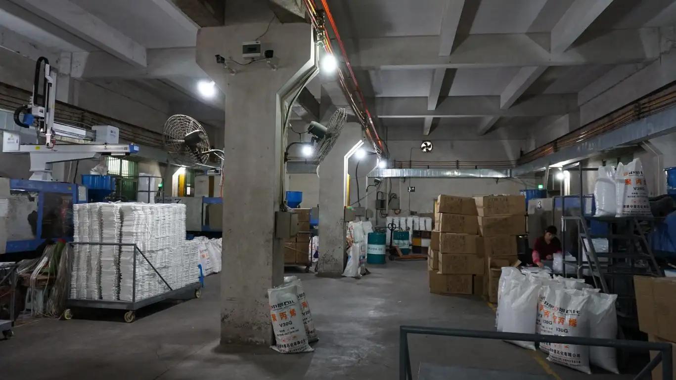 Jieyang Yinsum Plastic Products Factory