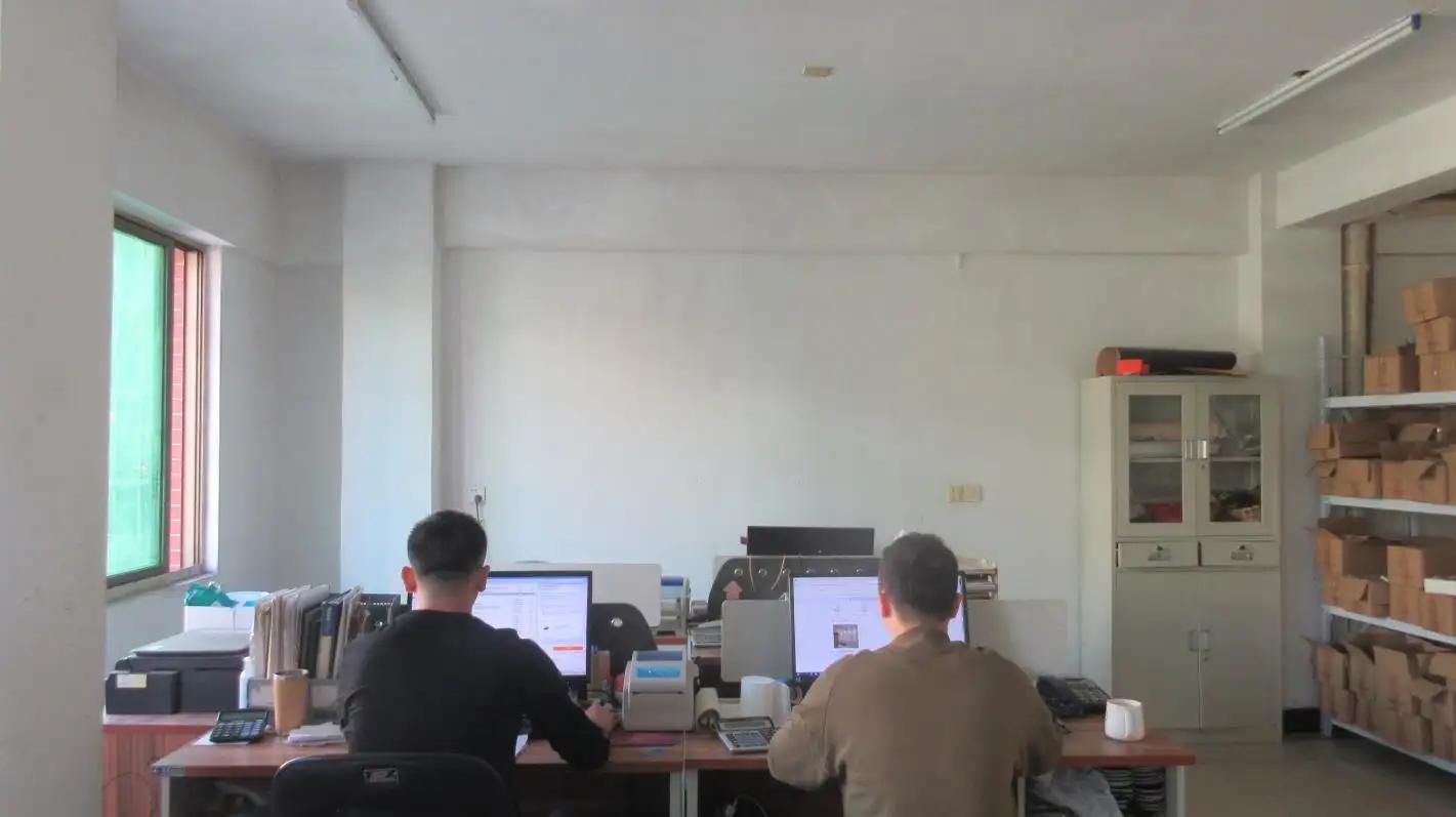 Yiwu Suki Glasses Co., Ltd.